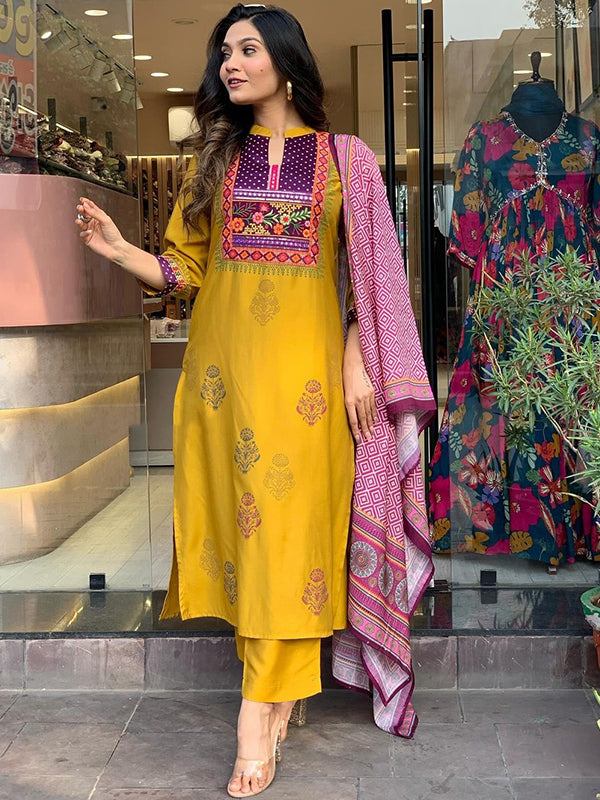 Mustard Taby Printed Kurti With Pant & Dupatta Set